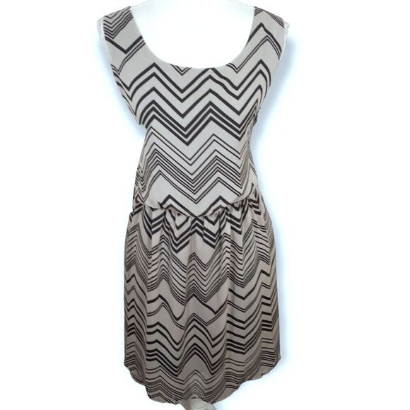 DELIRIOUS GRAY & BLACK CHEVERON PRINT HI-LO MAXI DRESS SZ.3X EUC - Picture 1 of 7